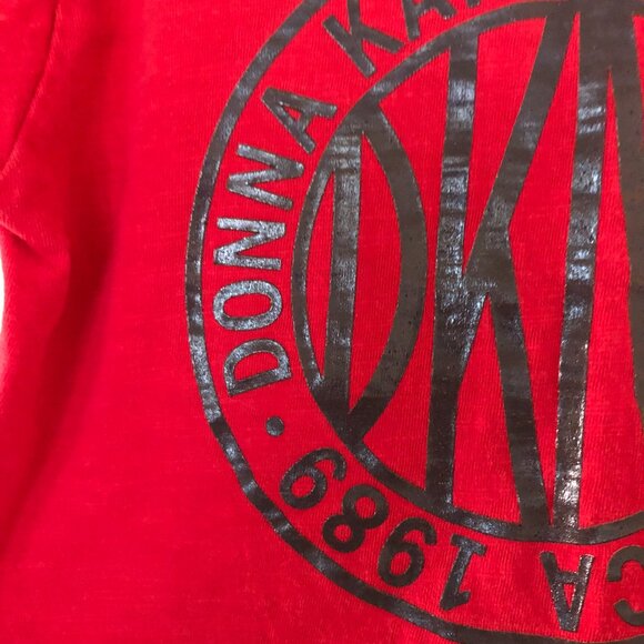 Bundle of Graphic t shirt and long sleeve shirt with sweatpants - Picture 15 of 16